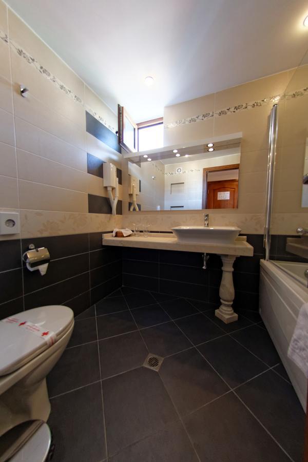 Hotel Aristokrat Obzor Bagian luar foto